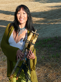 Suzanne Teng Native American Flute